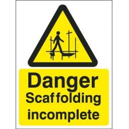 danger-scaffolding-incomplete-1045-1-p.jpg